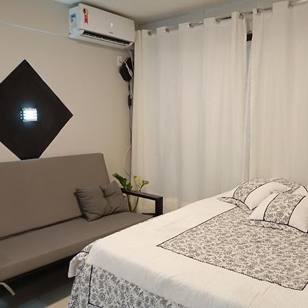 Apartamento A 5 Km Do Aeroporto No Centro Do Nucleo Bandeirante 156 Brasilia Exterior foto